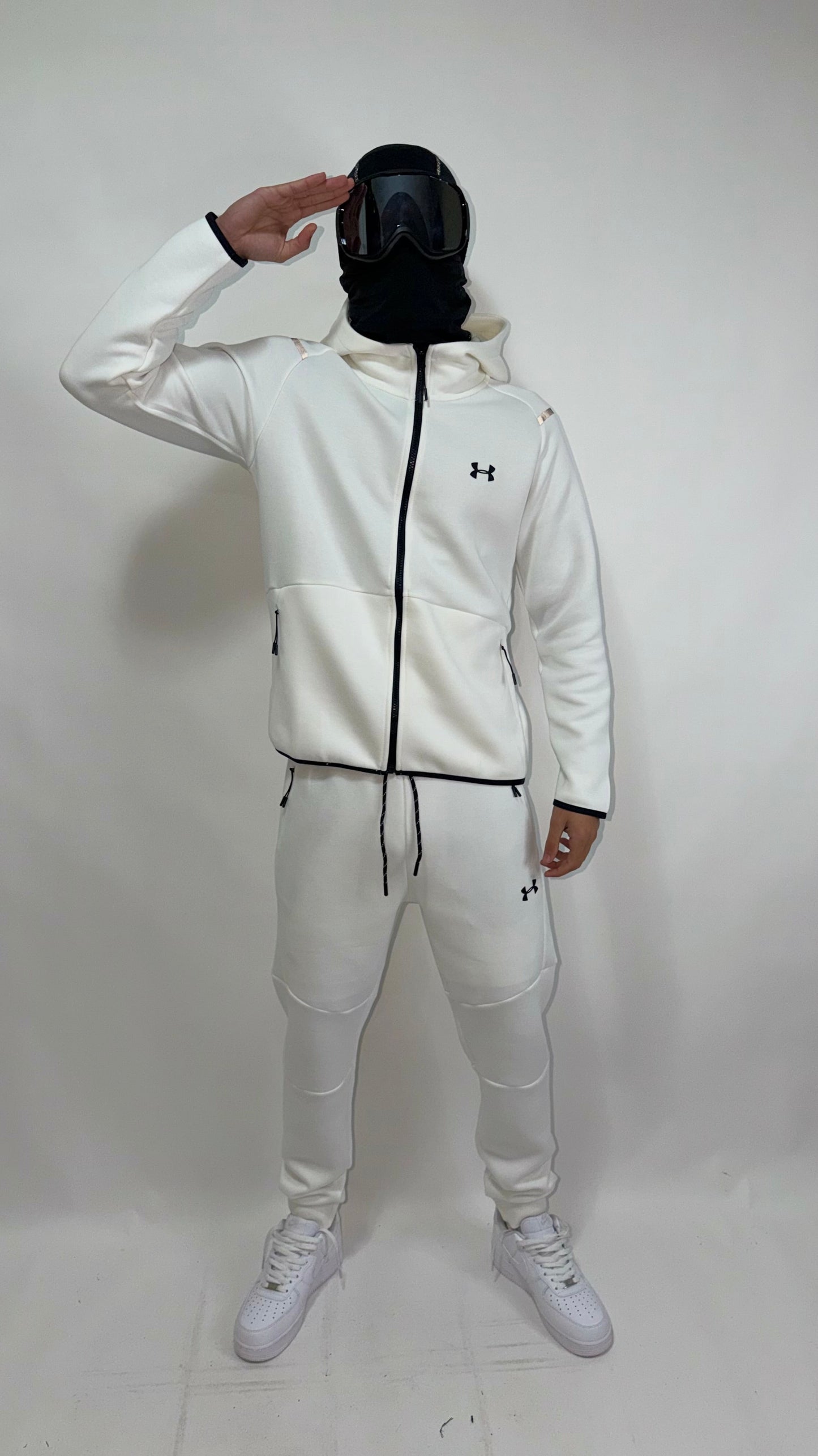 CHANDAL UNDER ARMOUR