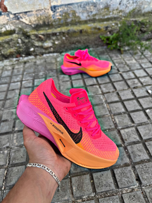 NIKE ZOOM X VAPORFLY