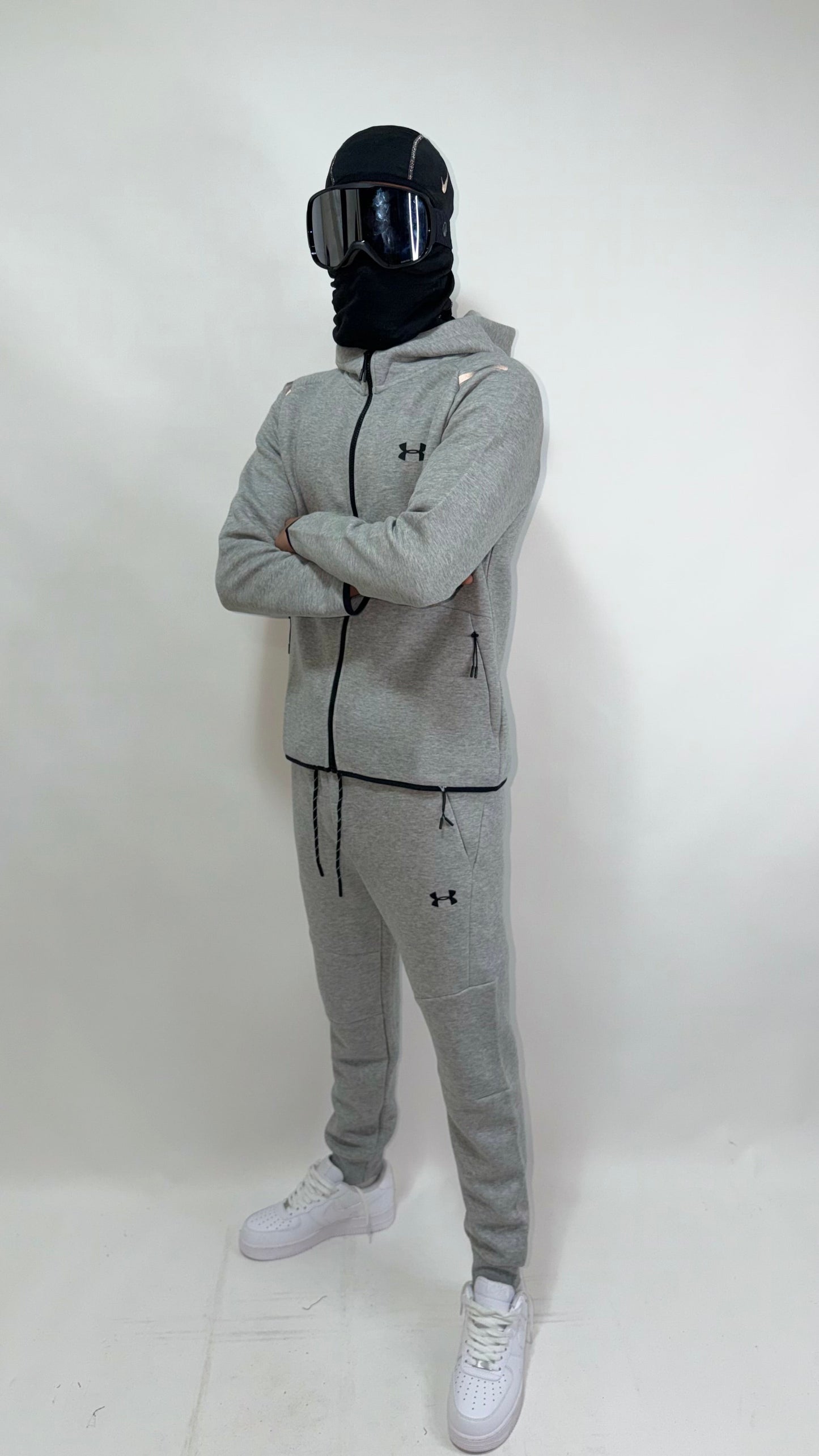 CHANDAL UNDER ARMOUR