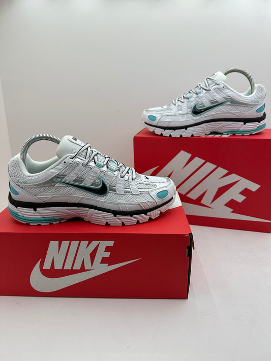 Zapatilla Nike P6000 White & Blue