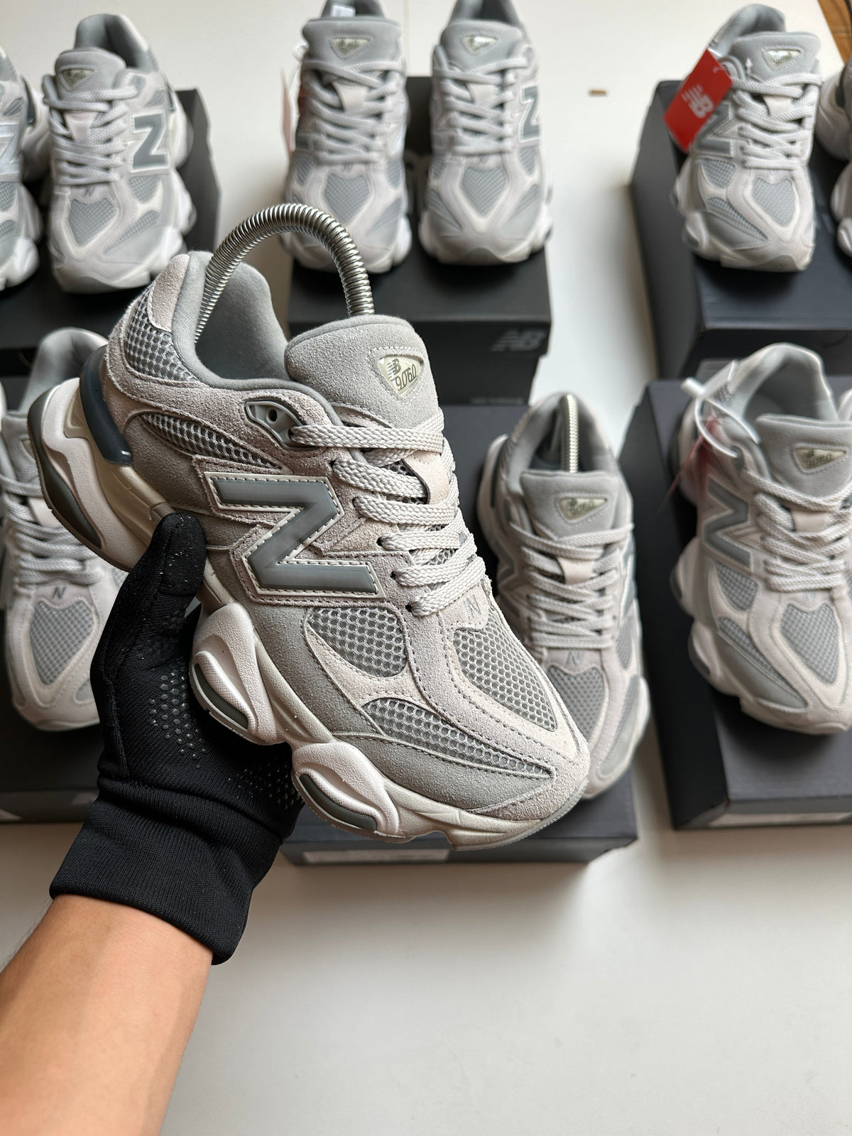 NEW BALANCE 9060