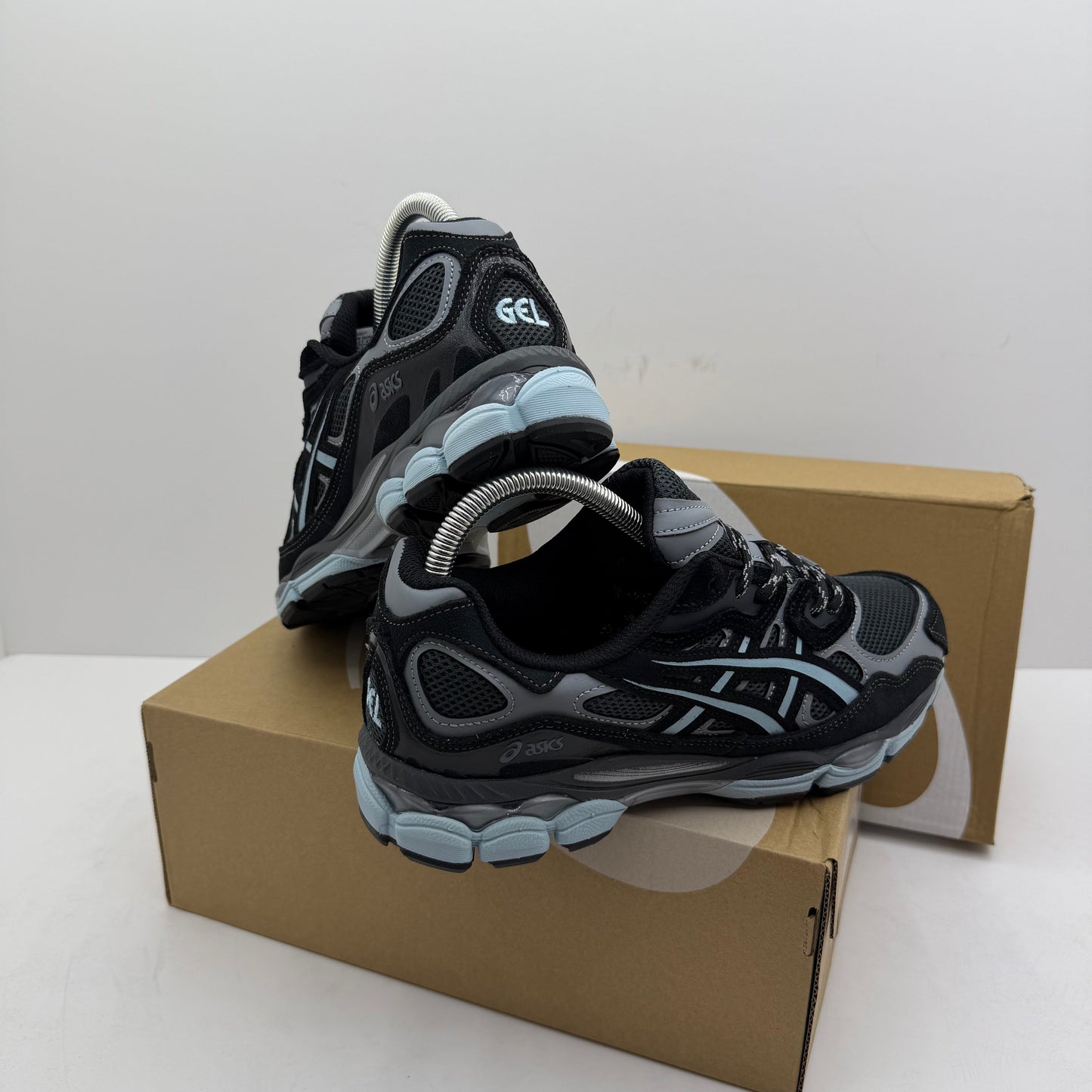 Asics Quantum Gel