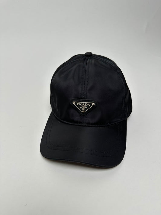 🔥 GORRA PRADA NYLON BLACK ✅ CALIDAD PREMIUM ‼️ UNIDADES LIMITADAS
